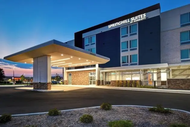 SpringHill Suites by Marriott Holland - Dış Mekan