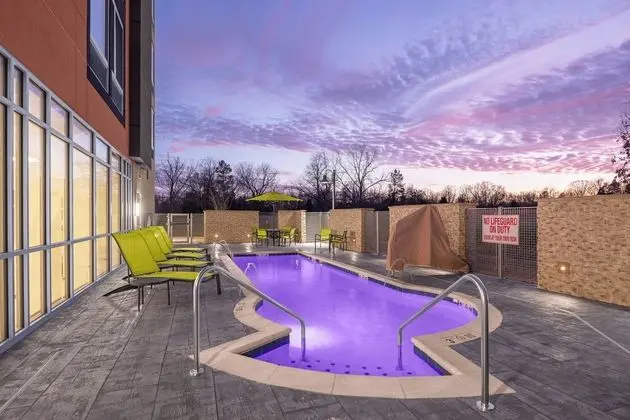 SpringHill Suites by Marriott Jackson - Havuz