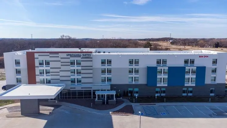 SpringHill Suites by Marriott Kenosha - Dış Mekan