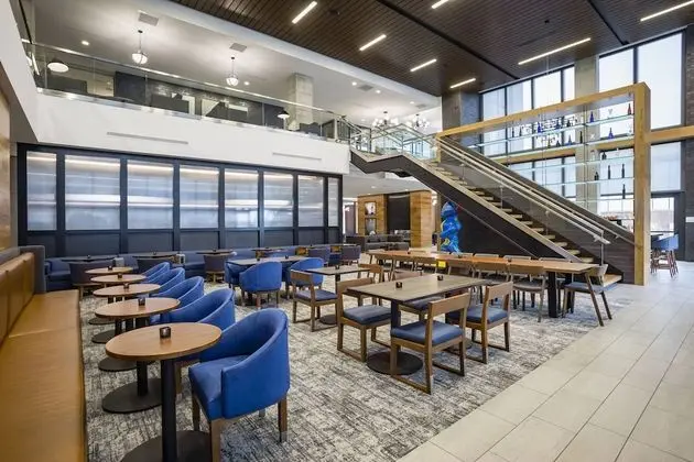 SpringHill Suites by Marriott Madison - Lobi