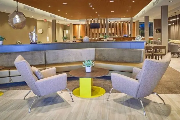 Springhill Suites By Marriott Medford Airport - Dış Mekan