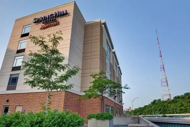 Springhill Suites by Marriott Midtown Cincinnati - Dış Mekan