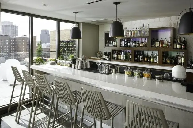 SpringHill Suites by Marriott New Orleans Downtown/Canal Street - Yerinde Yemek