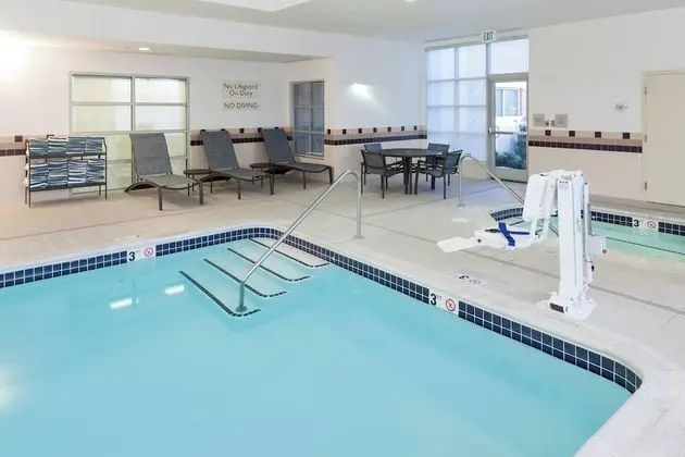 SpringHill Suites by Marriott Portland Vancouver - Havuz