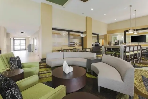 Springhill Suites Marriott Quail Springs - Lobi