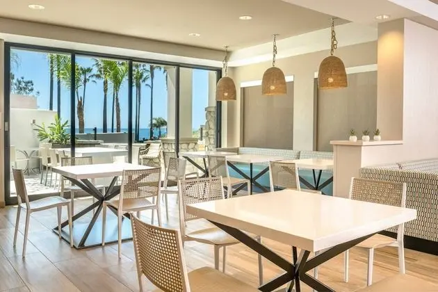 SpringHill Suites by Marriott San Diego Carlsbad - Yerinde Yemek