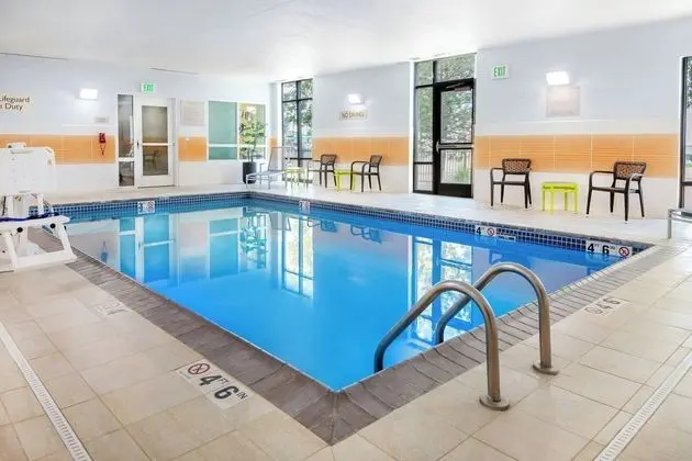 SpringHill Suites by Marriott Sioux Falls - Havuz