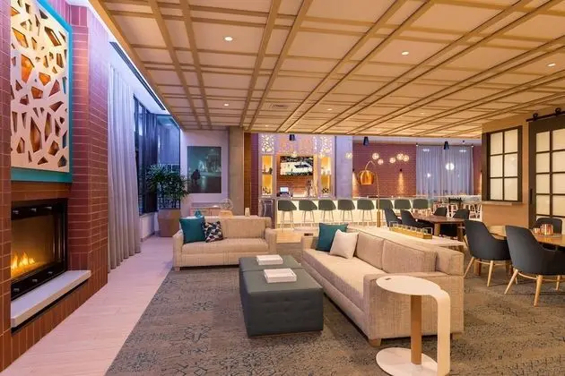 SpringHill Suites by Marriott St. Paul Downtown - Yerinde Yemek