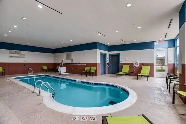 SpringHill Suites by Marriott Stillwater - Havuz