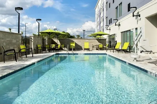 SpringHill Suites by Marriott Tampa Suncoast Parkway - Havuz