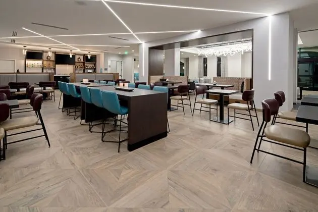 SpringHill Suites by Marriott Valencia - Lobi