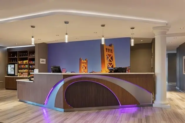 SpringHill Suites by Marriott West Sacramento - Lobi