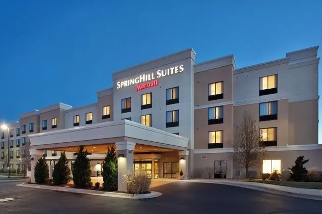 SpringHill Suites by Marriott Wichita East at Plaz - Dış Mekan
