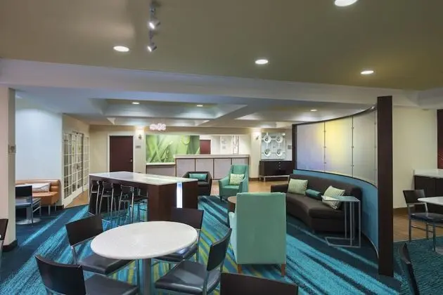 Springhill Suites by Marriott Williamsburg - Yerinde Yemek