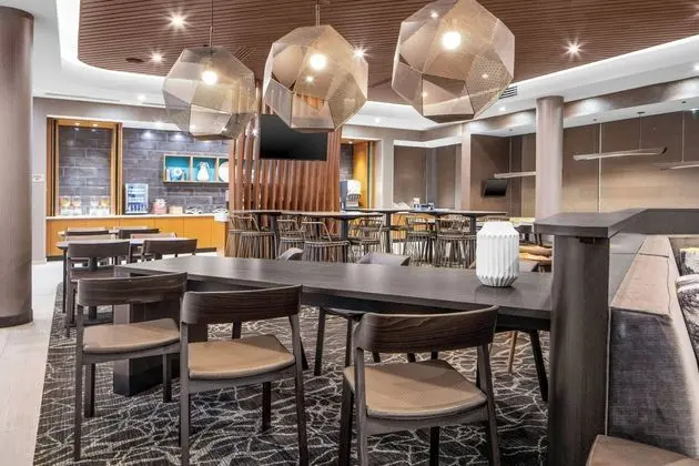 SpringHill Suites by Marriott Winchester - Lobi