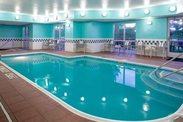SpringHill Suites Memphis East/Galleria - Havuz
