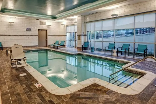 Springhill Suites Nashville Brentwood - Havuz