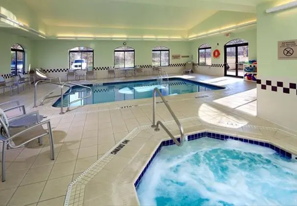 SpringHill Suites Pittsburgh Washington - Havuz