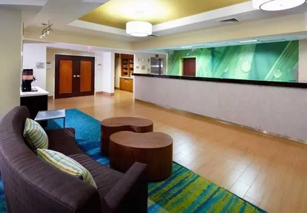 SpringHill Suites Pittsburgh Washington - Lobi