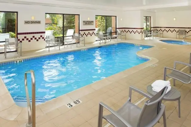 SpringHill Suites Portland Hillsboro - Havuz