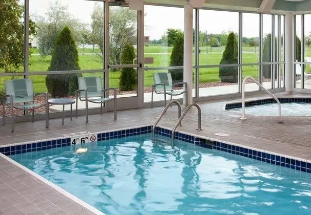 Springhill Suites Saginaw - Genel