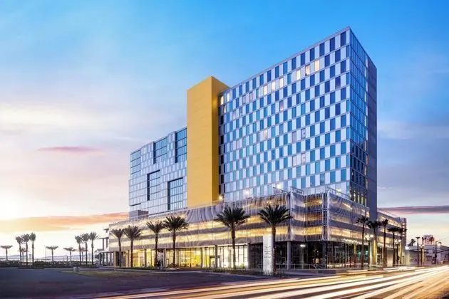 SpringHill Suites San Diego Downtown/Bayfront - Dış Mekan