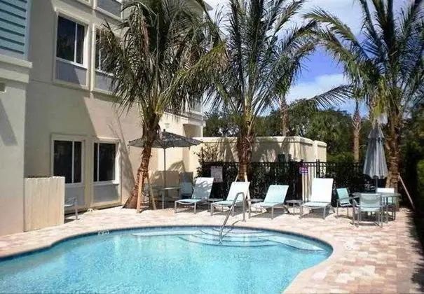 SpringHill Suites Vero Beach - 1