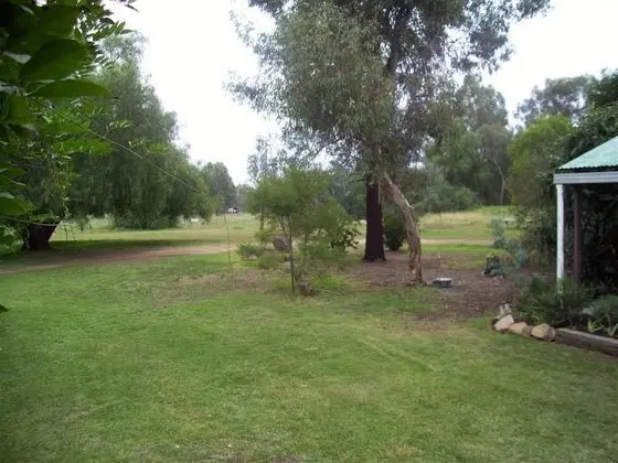 Springhurst Butter Factory - Dış Mekan