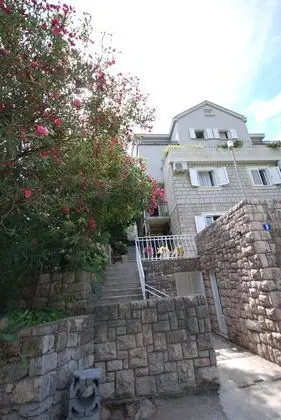 Springs apartments - Dış Mekan