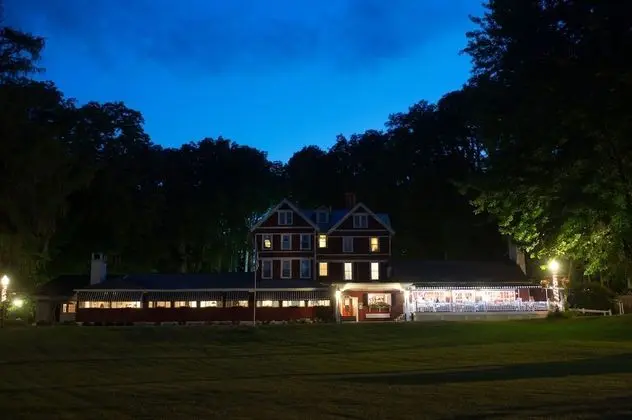 Springside Inn