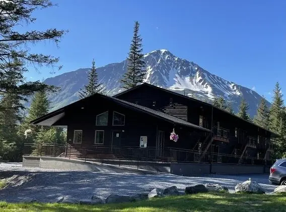 Spruce Lodge - Öne Çıkan Resim