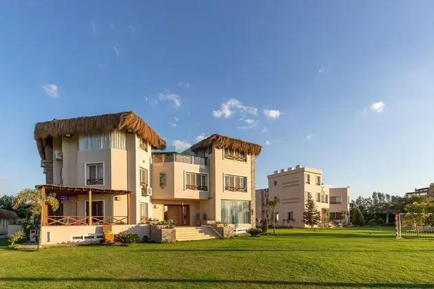 Squad 101, world-class military-themed fitness & weight loss boot camp/retreat/hotel - Dış Mekan
