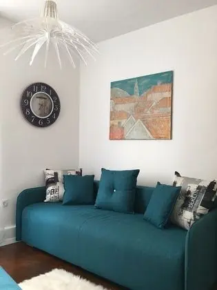 Square 44 Apartment - Oda