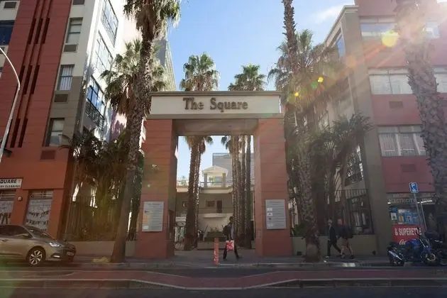 The Square Apartments by CTHA - Dış Mekan
