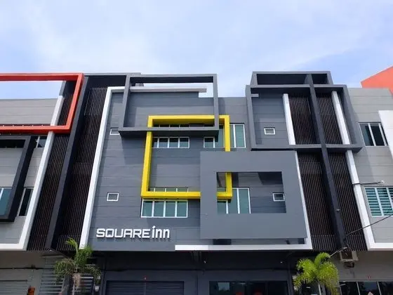 Square Inn