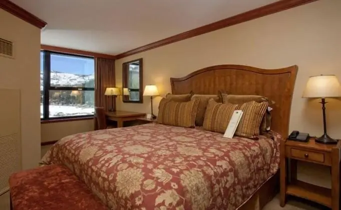 Resort at Squaw Creek Penthouse 808 - Oda