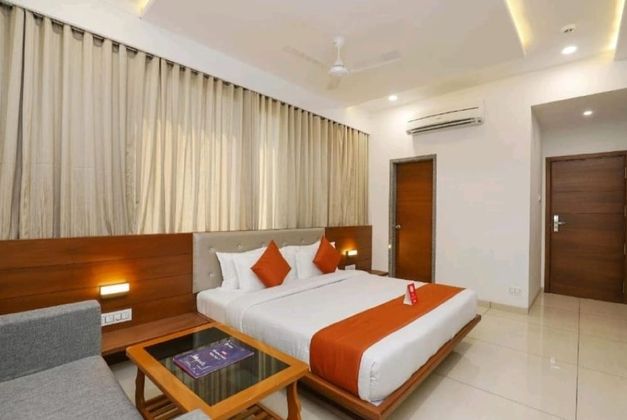 HOTEL SR