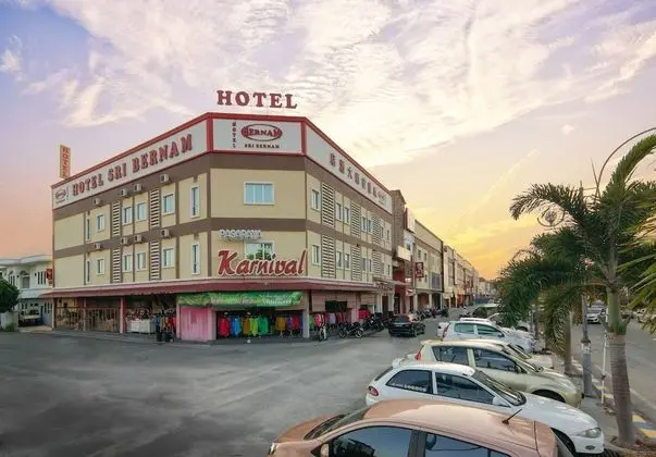 Hotel Sri Bernam - 1