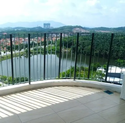 Sri Beverly Hills Near KLIA & KLIA2 & F1