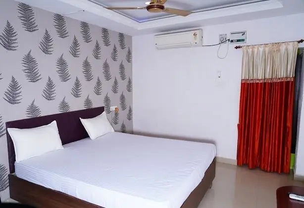 Sri Gokulam Guest House - Oda