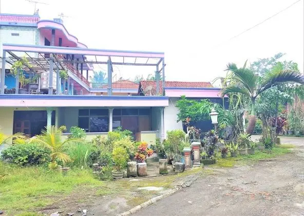 Sri MK Hotel - 1