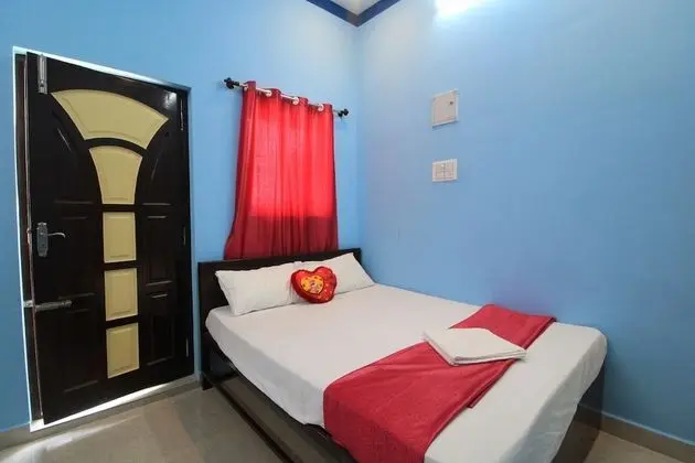 Sri Sathiya Sai Residency - Oda