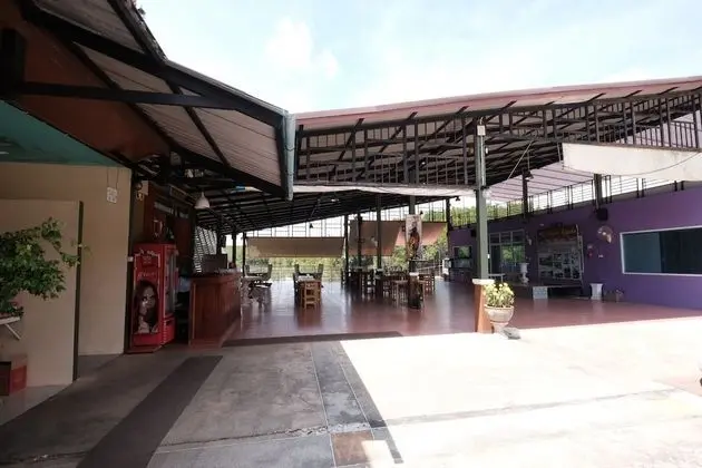 Srikanlaya Resort - Yerinde Yemek