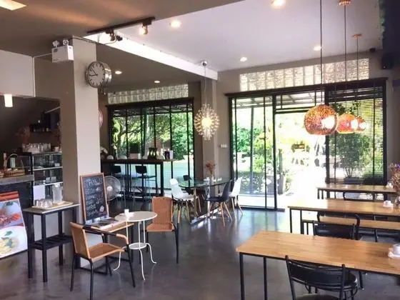 Srisomthai Hotel - Yerinde Yemek