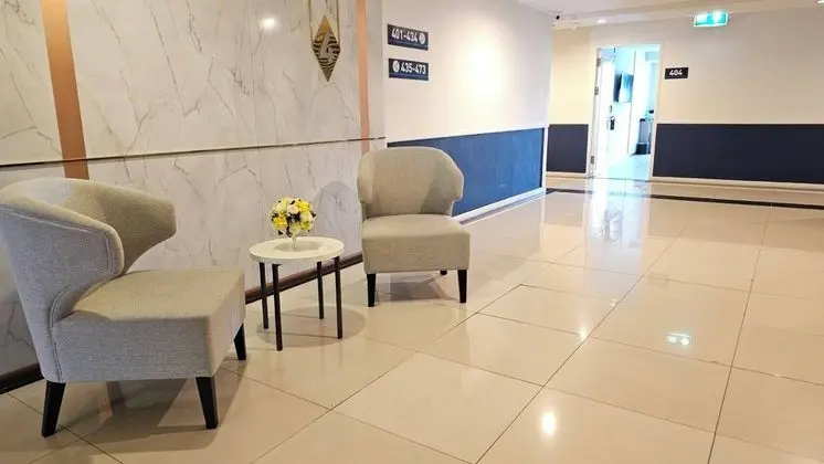 The Srivaree Airport Hotel - Dış Mekan