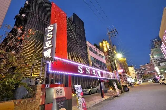 SS Motel