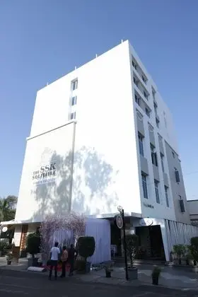 The SSK Solitaire Hotel & Banquets - Dış Mekan