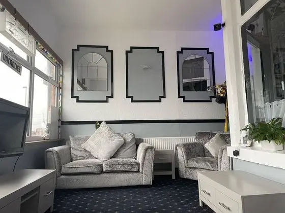 St Albans Hotel - Guest House