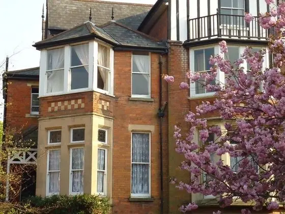 St Benedict B&B - Dış Mekan