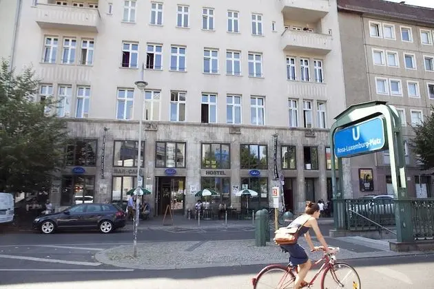 St Christopher's Berlin Alexanderplatz - Hostel - Dış Mekan